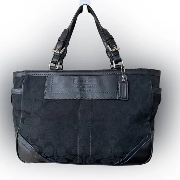 Coach Jacquard Black Leather Shoulder Bag
# 8k49 - Picture 2 of 9